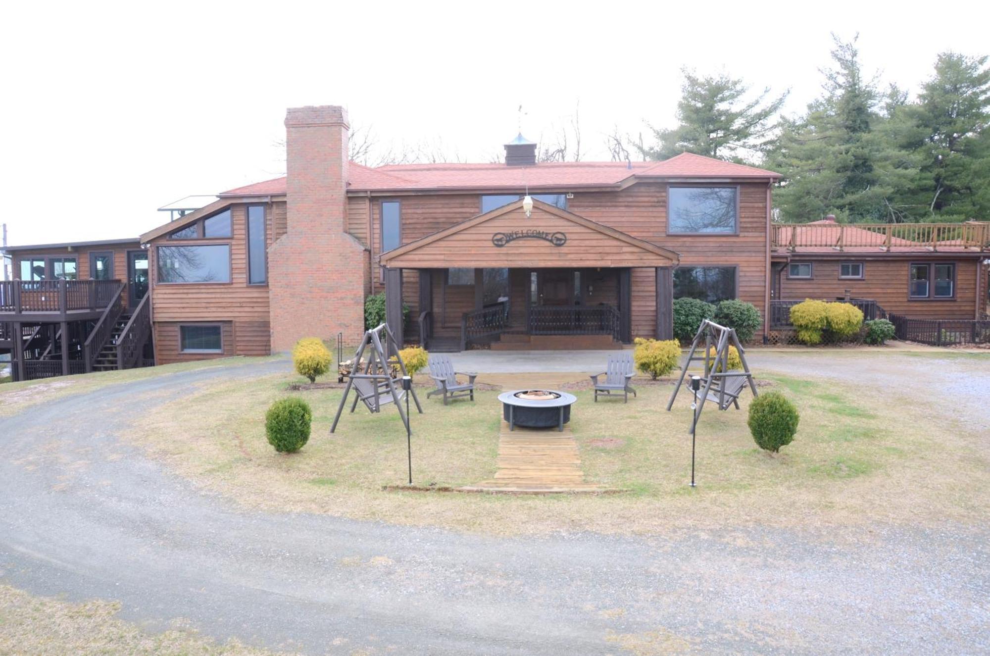 Bent Mountain Lodge Ρόανοκ Εξωτερικό φωτογραφία